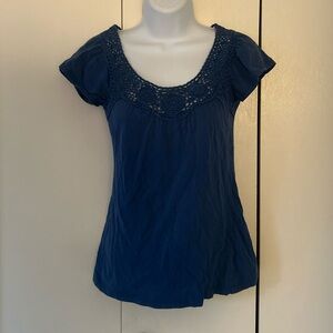 Most Cotton knit Crochet neckline short sleeve Top S
